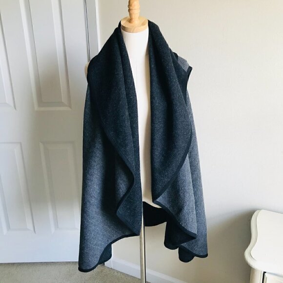 Anthropologie Open Front Long Draped Sleeveless Cape Cardigan Dark Gray One Size - Picture 1 of 7